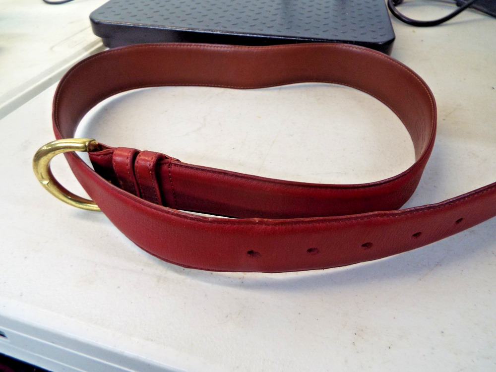 COACH Mens 35 Burgundy Leather Belt Solid Brass Buckle Burnished Cowhide 8500